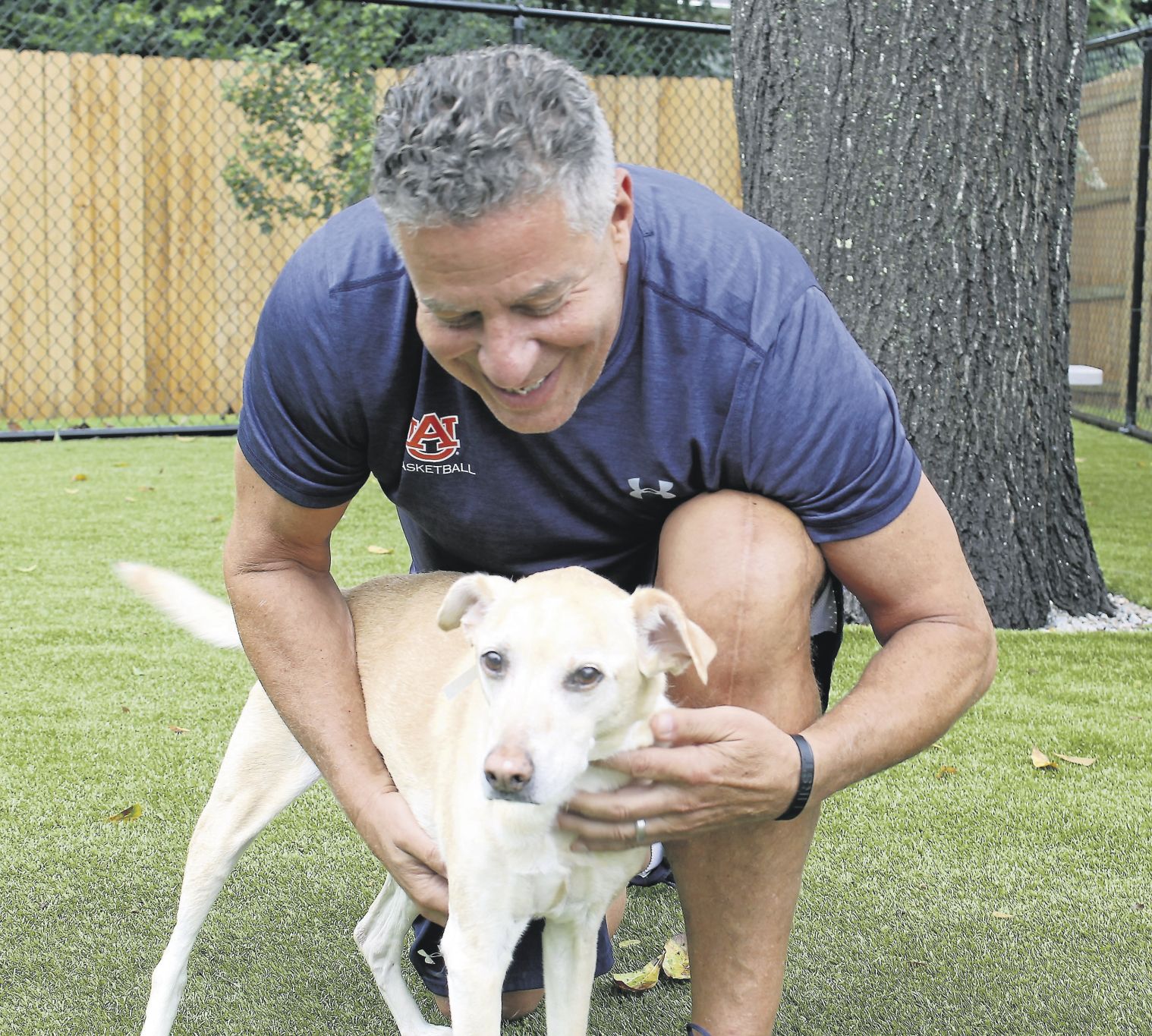 Bruce Pearl at the Grove Bark Inn